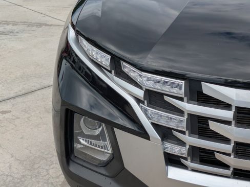 Used 2023 Hyundai Santa Cruz SEL FWD image 7