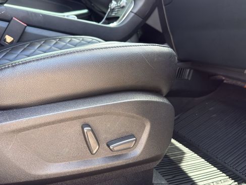 Certified 2023 Ford Edge Titanium AWD/4WD image 25