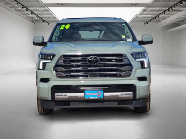 Used 2024 Toyota Sequoia Limited w/ Tow Technology Package AWD/4WD image 8