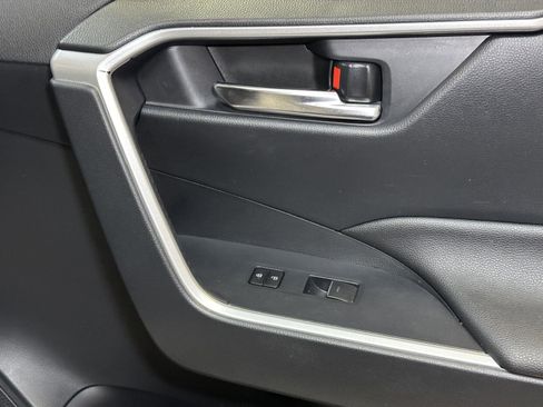 Used 2024 Toyota RAV4 XLE image 38