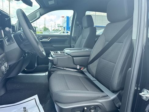 New 2026 Chevrolet Silverado 1500 LT image 17