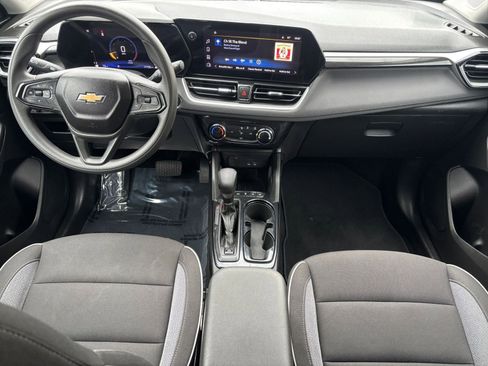 Used 2025 Chevrolet TrailBlazer LT image 29