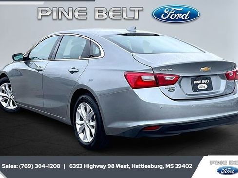 Used 2023 Chevrolet Malibu LT w/ Driver Confidence Package image 2