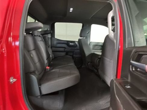 Used 2021 Chevrolet Silverado 1500 LT AWD/4WD image 29