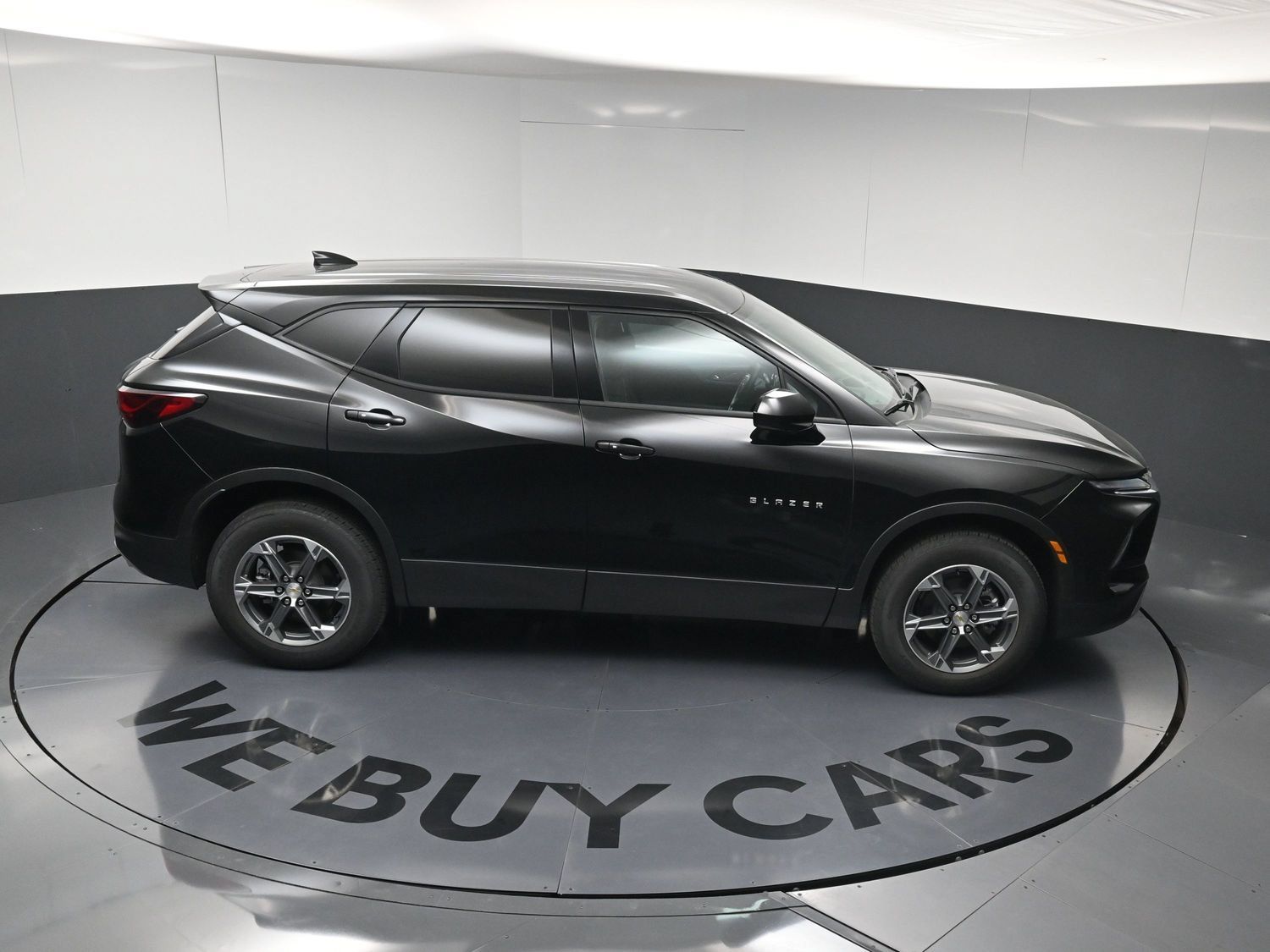 Used 2026 Chevrolet Blazer LT FWD image 33