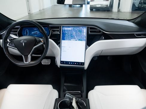Used 2017 Tesla Model S P100D image 9