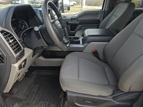 Used 2022 Ford F350 XLT w/ XLT Premium Package image 23
