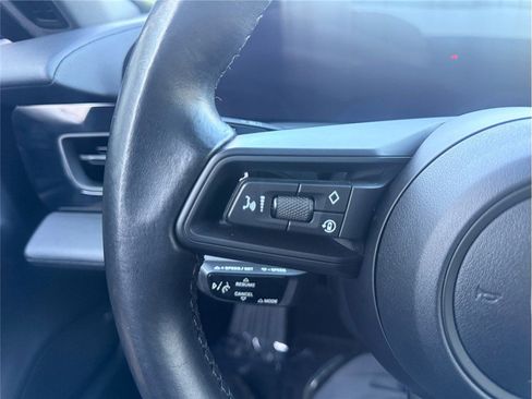 Used 2020 Porsche Taycan 4S image 27