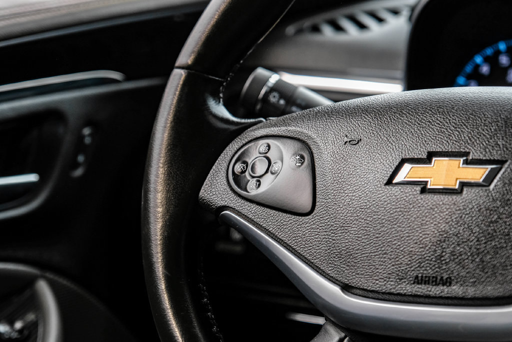 Used 2016 Chevrolet Impala LTZ FWD image 21