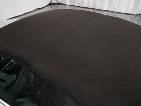 Used 2011 Mercedes-Benz E 350 Cabriolet image 20