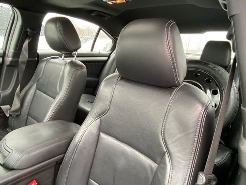 Used 2016 Ford Taurus SEL w/ Equipment Group 201A image 6