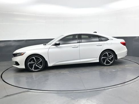 Used 2022 Honda Accord Sport image 9