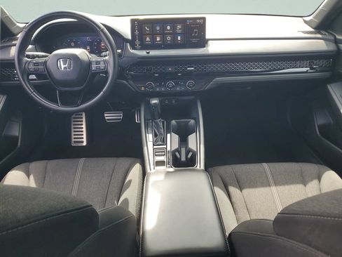 Used 2024 Honda Accord Sport image 11