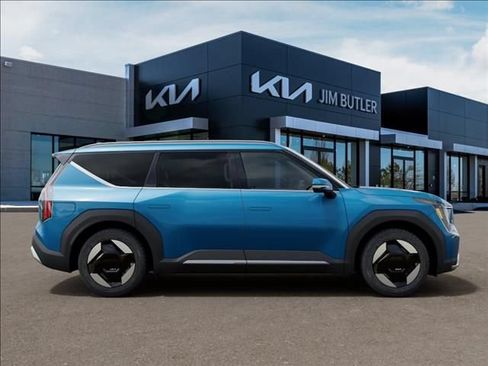 New 2026 Kia EV9 Wind AWD/4WD image 7