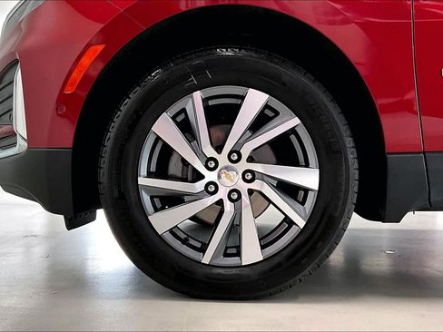 Used 2022 Chevrolet Equinox Premier AWD/4WD image 8