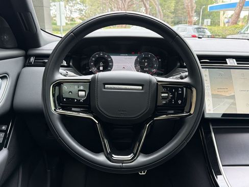 Used 2026 Land Rover Range Rover Velar Dynamic SE AWD/4WD image 18