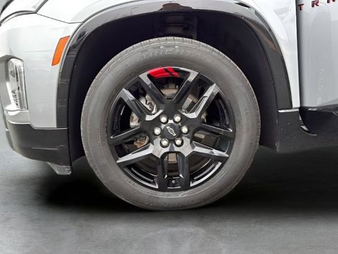 Used 2023 Chevrolet Traverse Premier w/ Redline Edition image 47