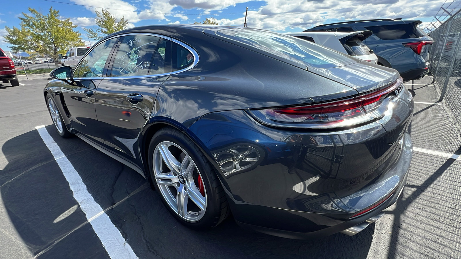 Used 2023 Porsche Panamera 4S AWD/4WD image 3