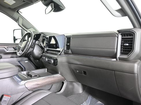 Used 2024 Chevrolet Silverado 2500 LTZ w/ LTZ Plus Package AWD/4WD image 15