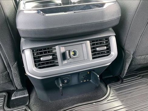 Used 2025 Ford F150 XLT w/ Equipment Group 302A MID AWD/4WD image 11