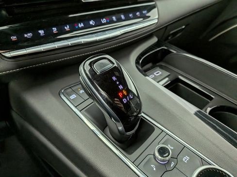 Certified 2024 Cadillac Escalade Sport image 23