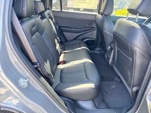 New 2026 Jeep Cherokee Overland w/ Advanced Pro Tech Group AWD/4WD image 10