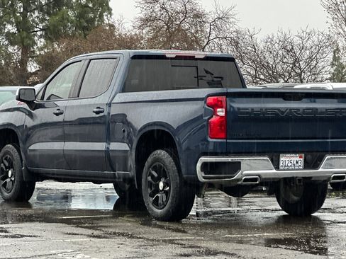 Used 2022 Chevrolet Silverado 1500 LT image 6