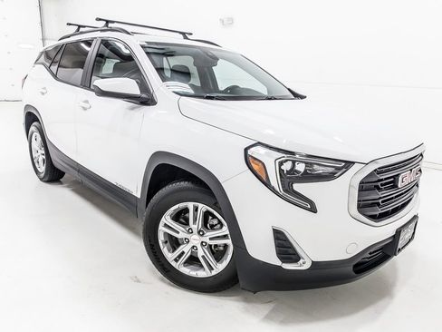 Used 2021 GMC Terrain SLE w/ Driver Convenience Package FWD image 10