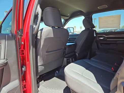 New 2026 RAM 2500 Big Horn AWD/4WD image 16