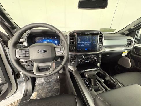 New 2026 Ford F150 Lariat w/ Equipment Group 502A High image 8