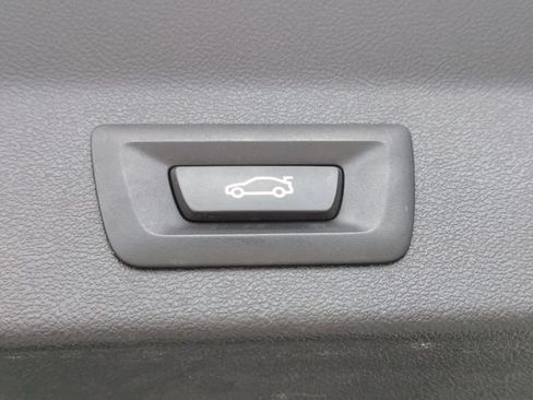 Used 2022 BMW X3 xDrive30i AWD/4WD image 14