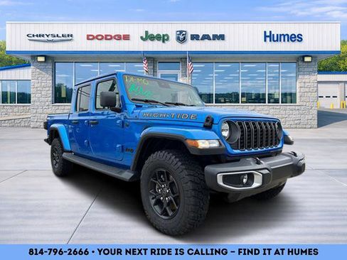 New 2025 Jeep Gladiator Sport image 1
