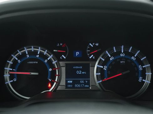 Used 2019 Toyota 4Runner SR5 image 26