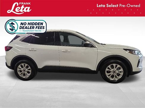 Used 2023 Ford Escape Active w/ Tech Pack #1 AWD/4WD image 7