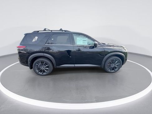 New 2026 Nissan Pathfinder SL w/ SL Premium Package AWD/4WD image 9