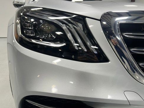 Used 2018 Mercedes-Benz S 560 4MATIC Sedan image 10