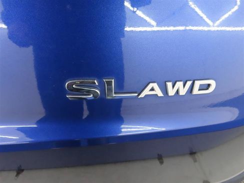 Used 2023 Nissan Rogue SL AWD/4WD image 13