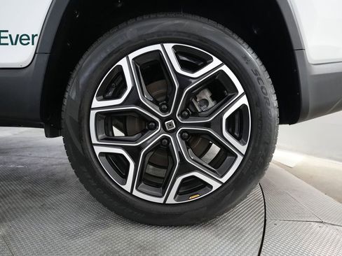 Used 2023 Rivian R1T Adventure AWD/4WD image 8