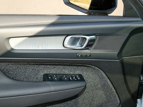 New 2026 Volvo XC40 B5 Plus w/ Protection Package Premier image 11