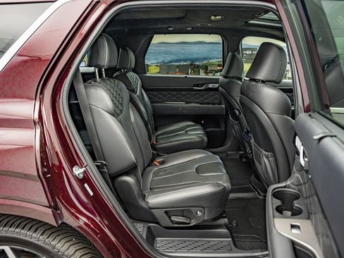 Used 2022 Hyundai Palisade Calligraphy w/ Winter Package AWD/4WD image 36