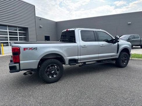 Used 2023 Ford F250 Lariat w/ Sport Appearance Package AWD/4WD image 5