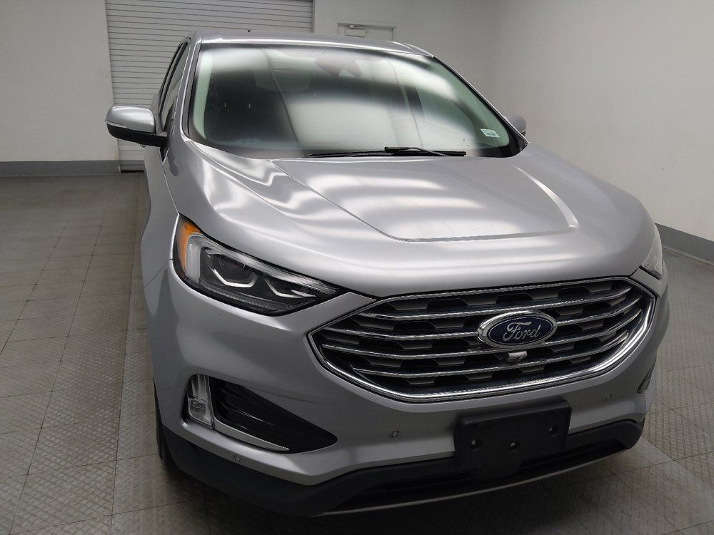 Used 2022 Ford Edge Titanium w/ Equipment Group 301A AWD/4WD image 14