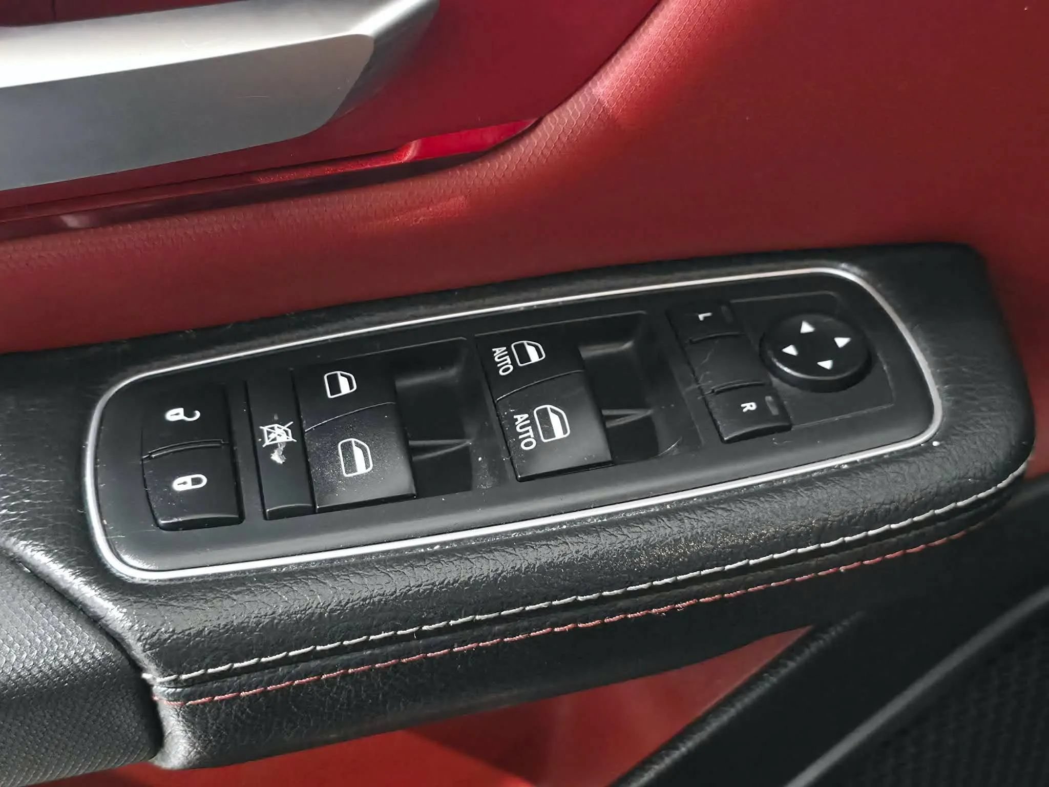 Used 2019 RAM 1500 Rebel w/ Rebel Level 2 Equipment Group AWD/4WD image 32