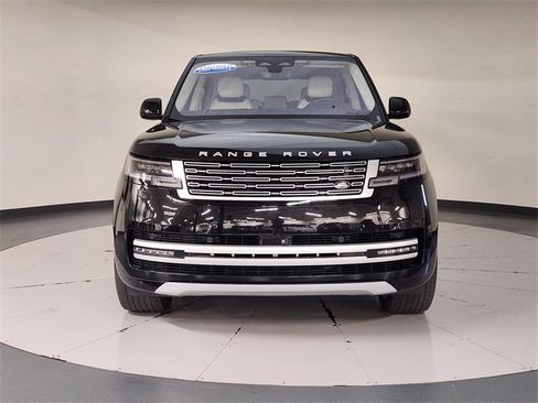 Used 2023 Land Rover Range Rover Autobiography image 8