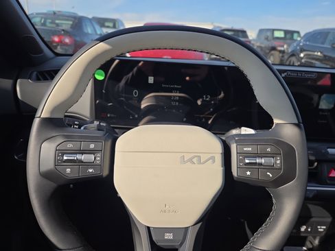New 2026 Kia K4 GT-Line w/ GT-Line Premium Package image 9