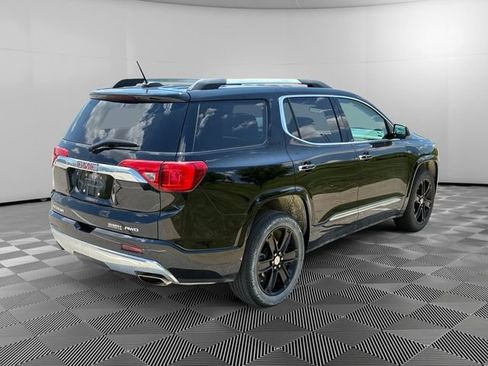 Used 2019 GMC Acadia Denali w/ Technology Package AWD/4WD image 5