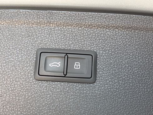 Certified 2021 Audi Q5 2.0T Premium Plus AWD/4WD image 15