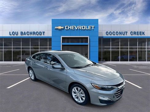 Used 2024 Chevrolet Malibu LT image 1