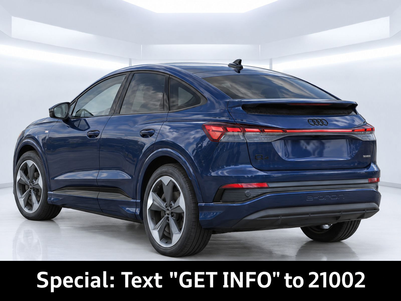 Used 2024 Audi Q4 e-tron Premium Plus AWD/4WD image 3