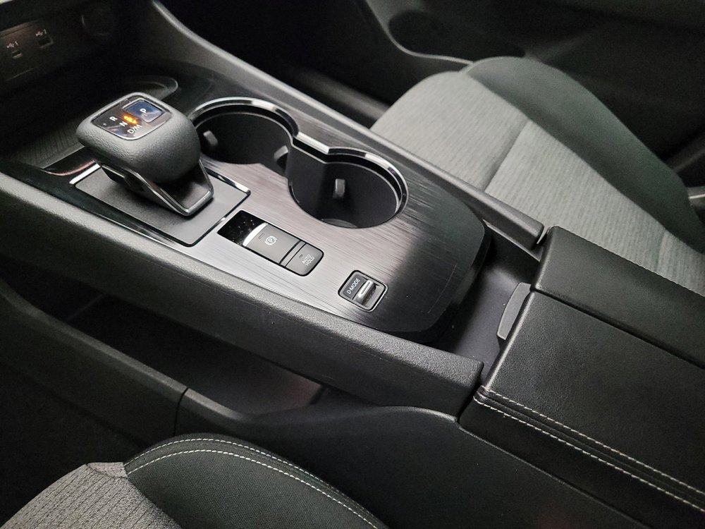 Used 2021 Nissan Rogue SV FWD image 26